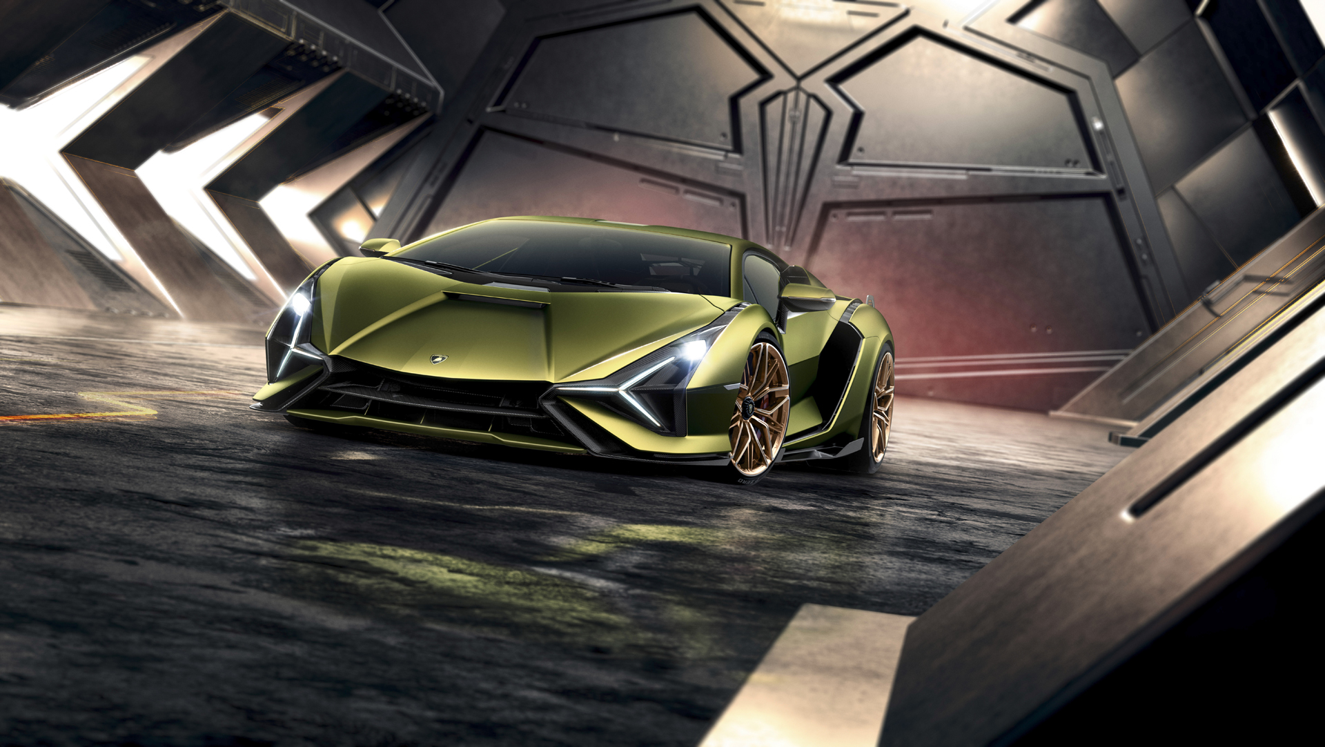Lamborghini Sián: An 807-HP Hybrid Italian Hypercar